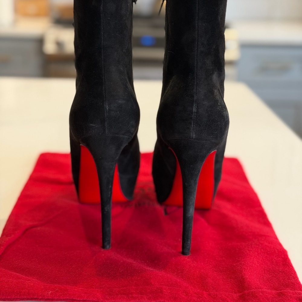 Christian Louboutin Black Suede Platform Stiletto Ankle Boots Size 39 - Picture 3 of 8